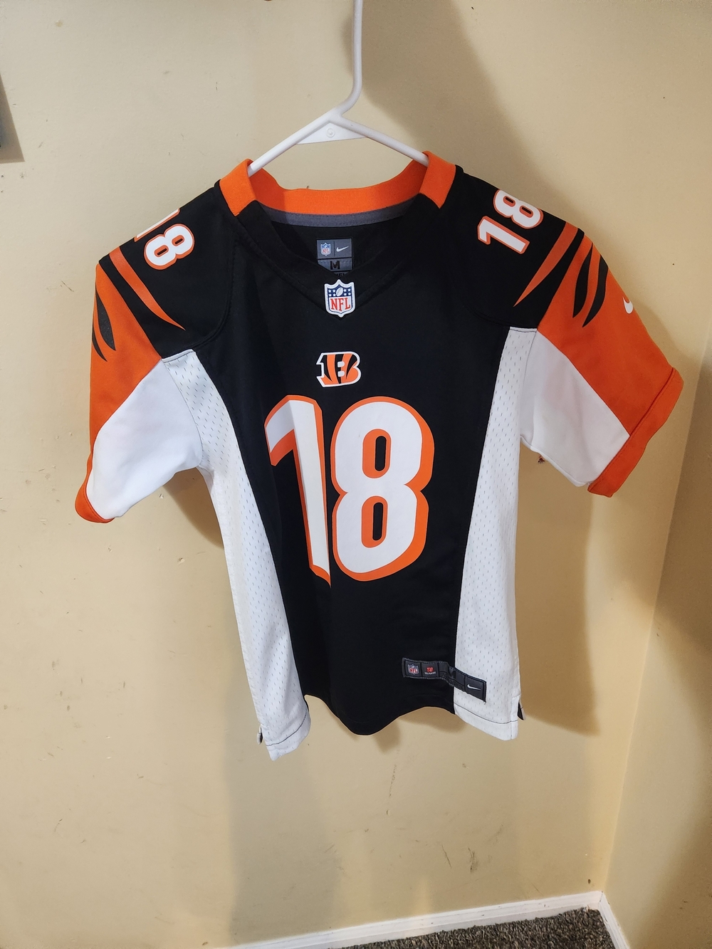 Nike Cincinnati Bengals #18 Youth Jersey - Black, Orange & White Boys Medium